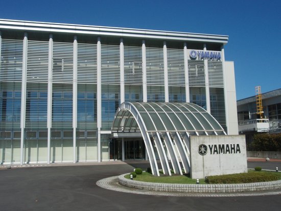Yamaha piano company