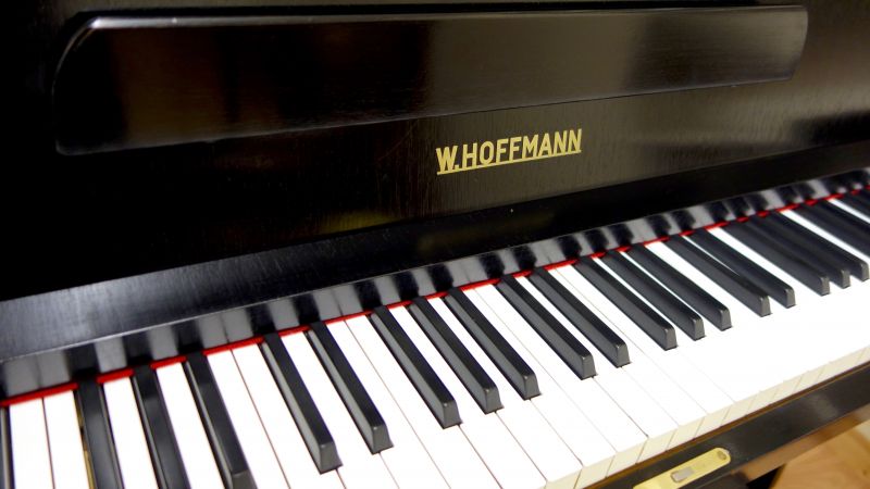 Hoffmann piano