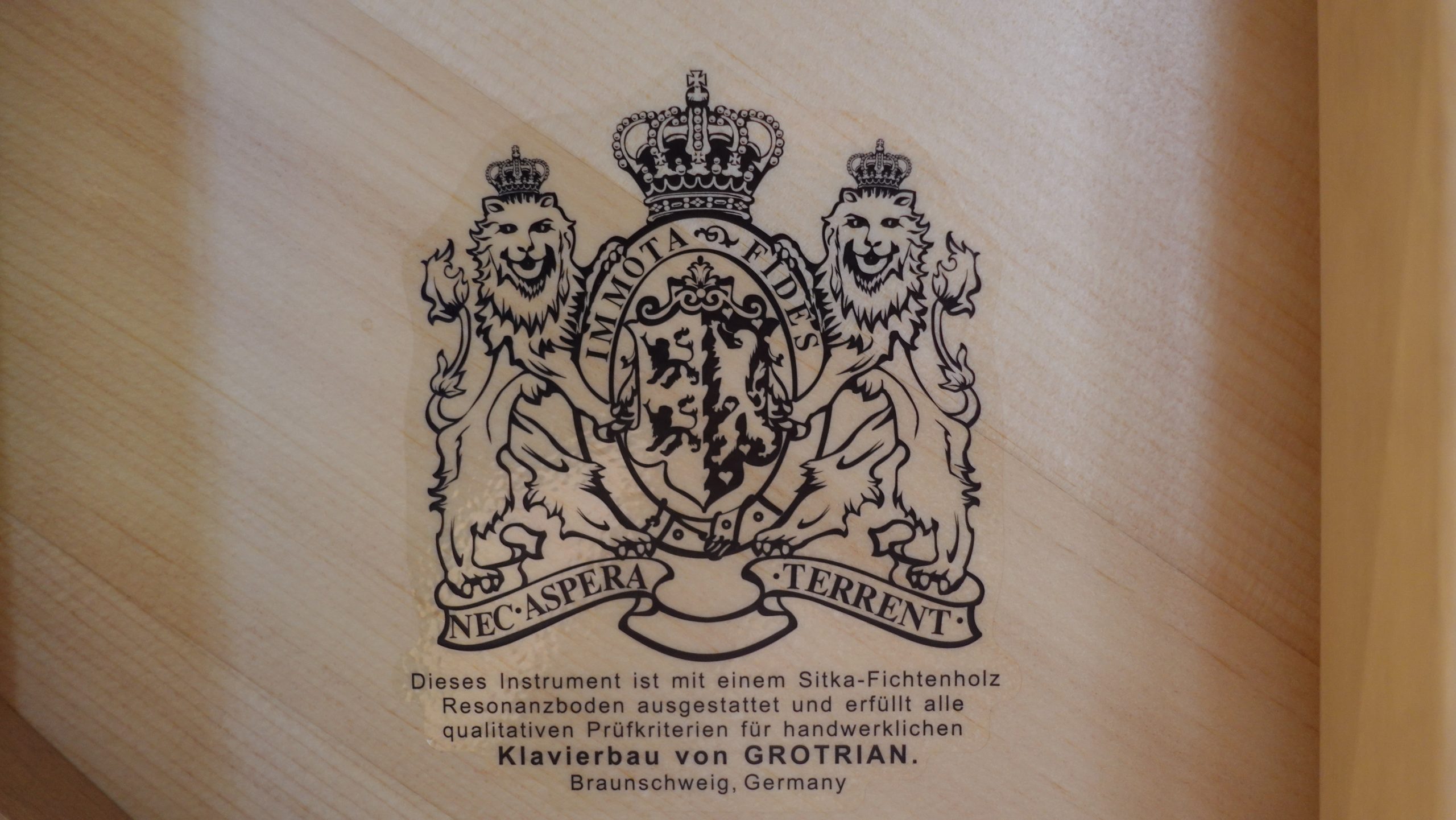 Grotrian WG32 soundboard