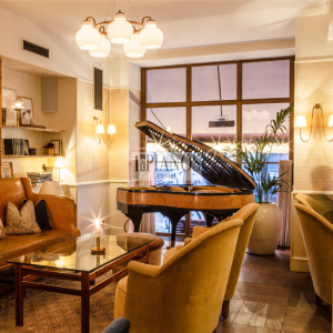 Piano PH Bow Grand 9